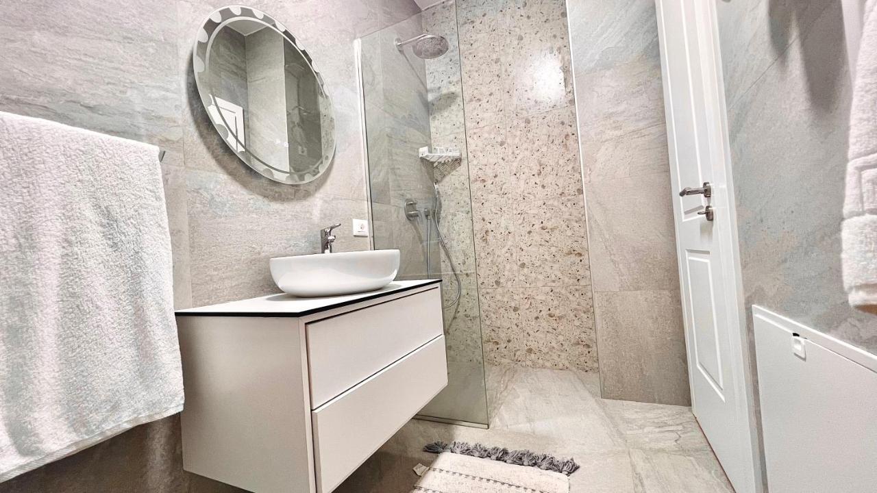 Zeus Tirana Suite Екстериор снимка