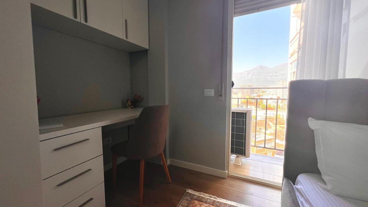 Zeus Tirana Suite Екстериор снимка
